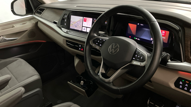 Volkswagen Multivan 1.4 TSI eHybrid Style 5dr LWB DSG Estate